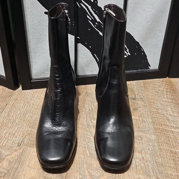 Cole Haan Zippered Black Heeled Boots Size 8 - Picture 9 of 9